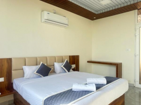 SS Luxury Comforts - Twin Sharing